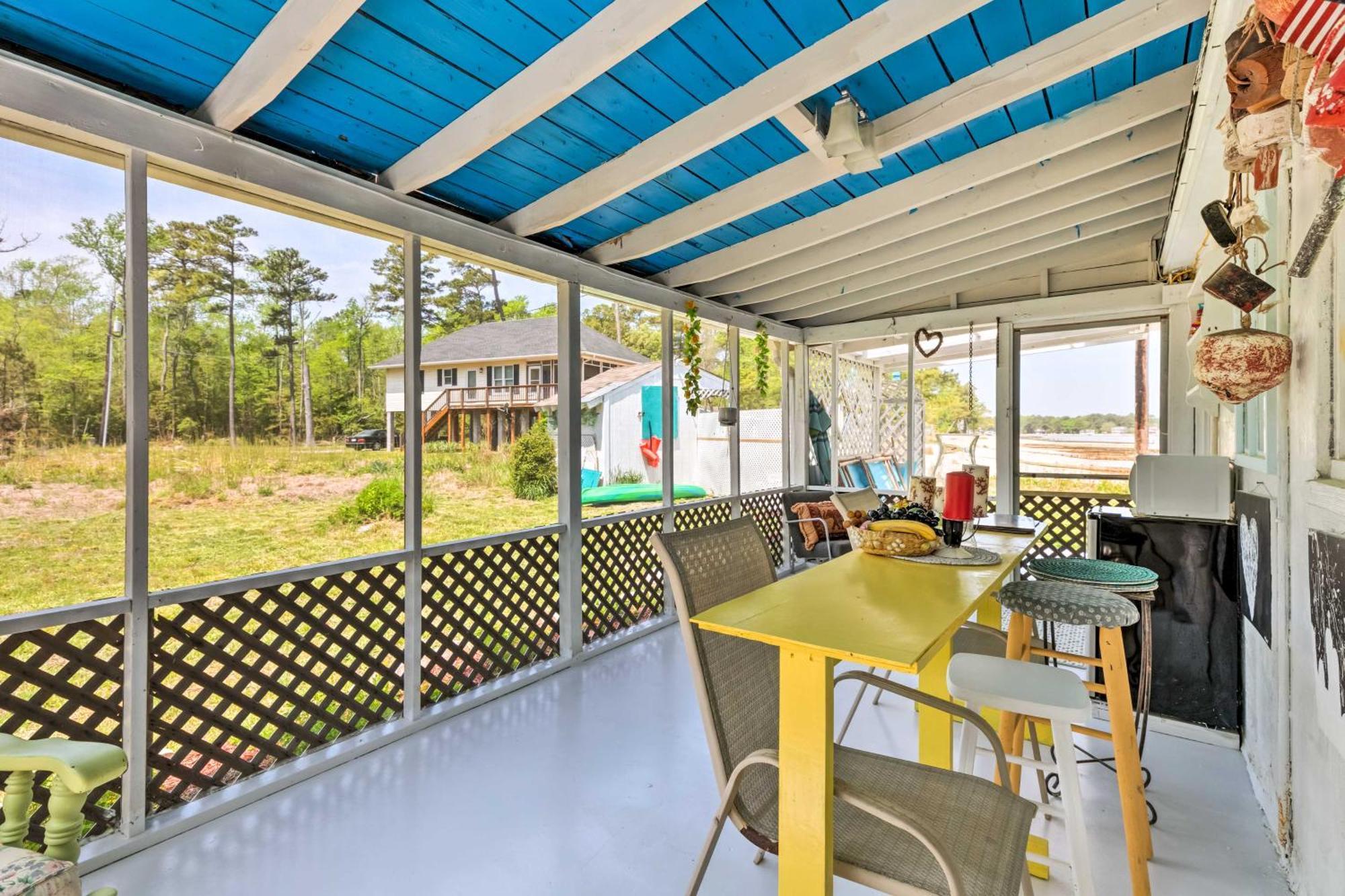Oceanfront White Stone Cottage With Private Beach! Екстер'єр фото