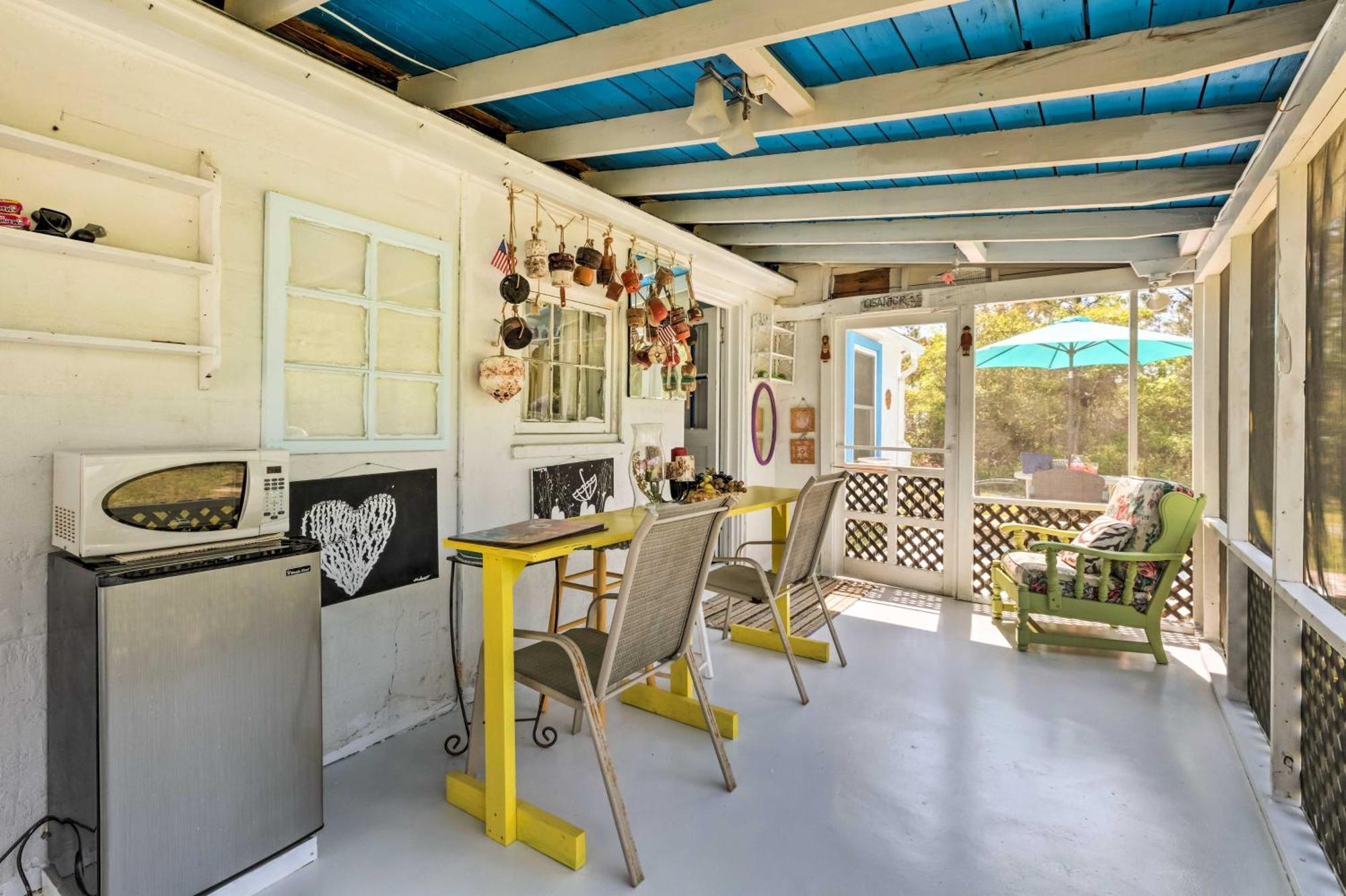 Oceanfront White Stone Cottage With Private Beach! Екстер'єр фото